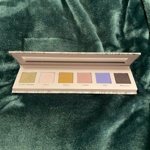 Dominque Cosmetics sweater weather palette